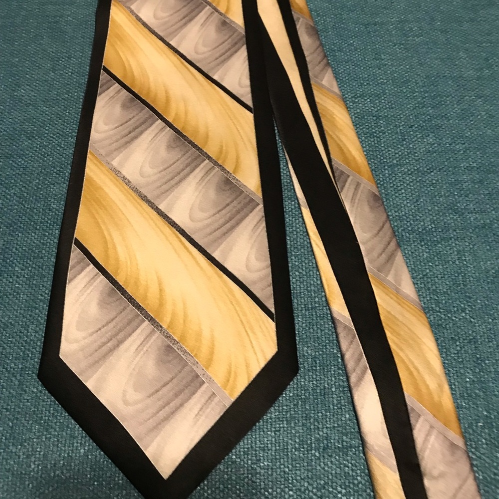 Stacy Adams Handmade Tie. 100% Silk